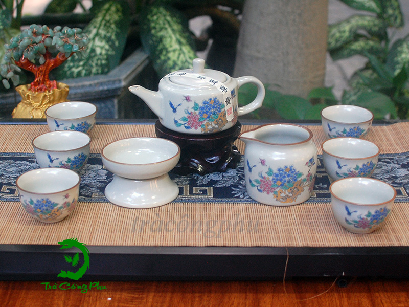 Bộ Ấm Chén Sứ Phù Dung Diệu Sắc - BAC439